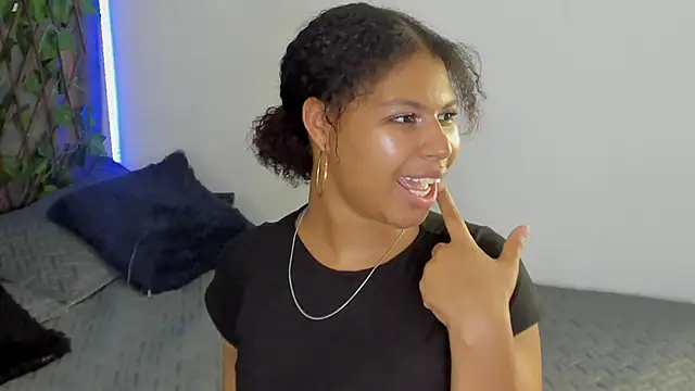 tatianasquirthot webcam