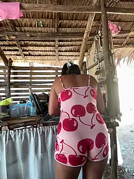 Juliet_official_pro webcam