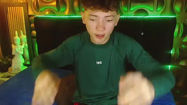 cruz_dante - Cruz_dante's free webcam - UK Sex Cams