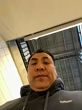 crossroads5214 - Crossroads5214's free webcam - UK Sex Cams