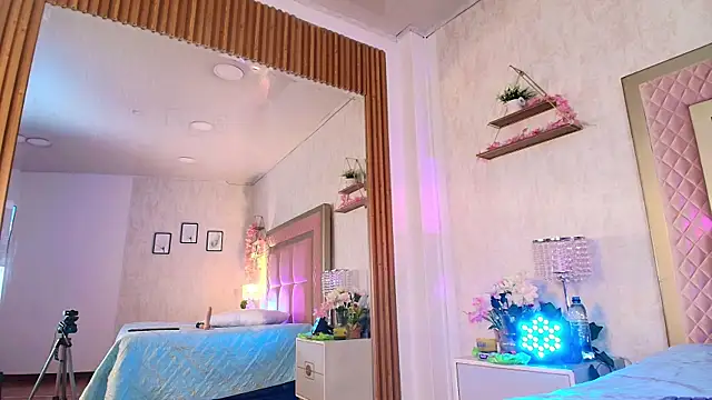 Alma_Monclair_ webcam