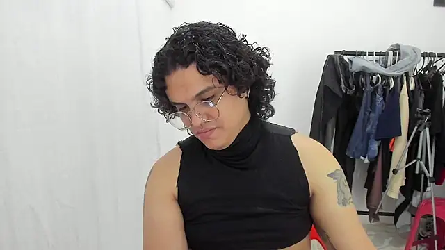 Diane_blossom webcam