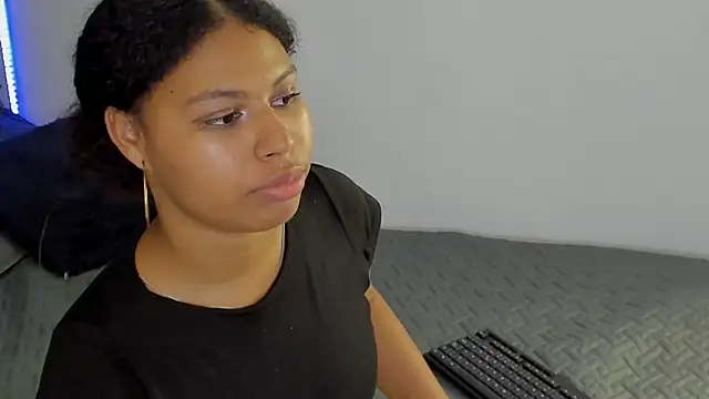 tatianasquirthot - Tatianasquirthot's free webcam - UK Sex Cams