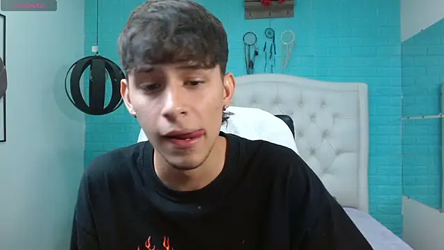 DraxBlade09's live cam