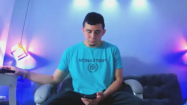 Eross_Santy live sex cam