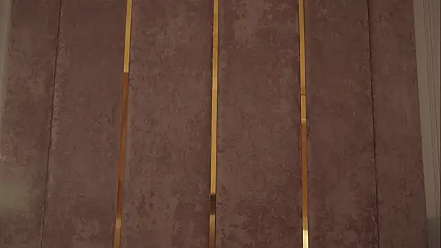 MilaDYstarlight webcam