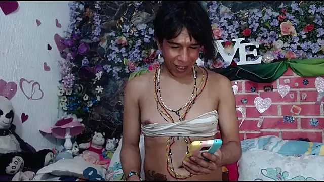 DesireDirtyTS__ webcam