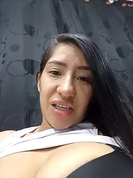 Sofi_hot_4m webcam