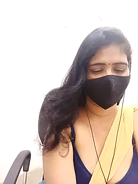 Lucky-Deepthi webcam