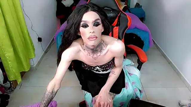 AlexdevilsHard webcam