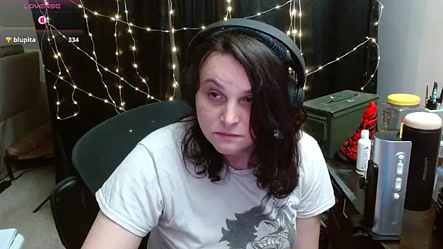 Salacious_Sage webcam