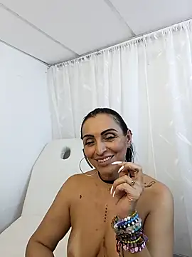 zullyxhot webcam