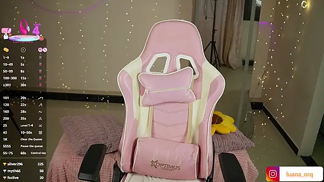 LuanaRisque live sex cam