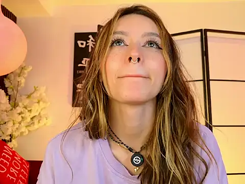 Elysia_carter webcam