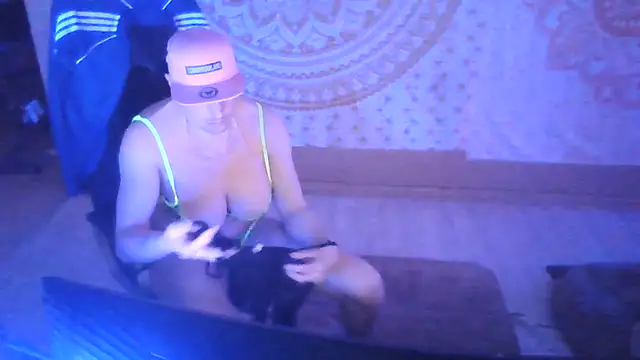 slankecrosdresser webcam