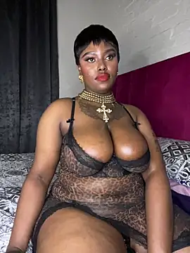 QUEEN_NOBUHLE_FEMDOM_777