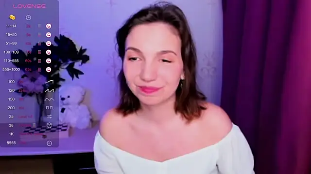 KindHazelHere_ webcam