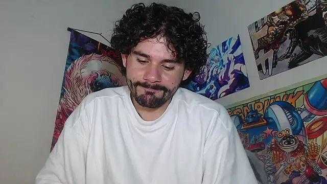 LuciferSantoryu webcam