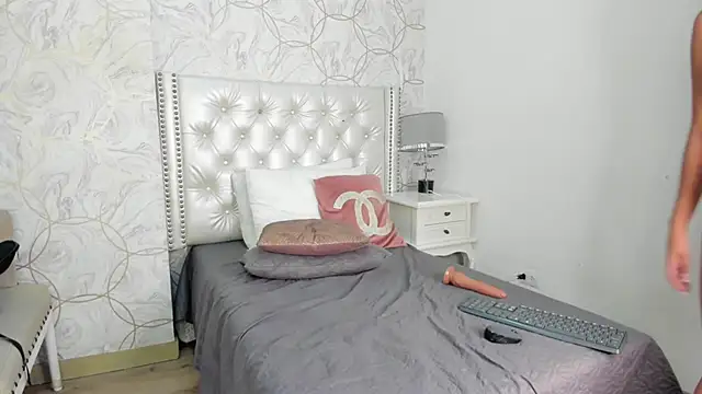 cathaleja_20_ webcam