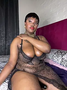 QUEEN_NOBUHLE_FEMDOM_777