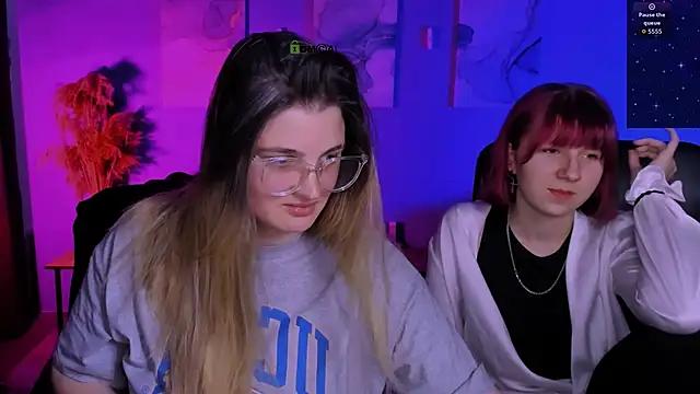 gloria_bubble webcam