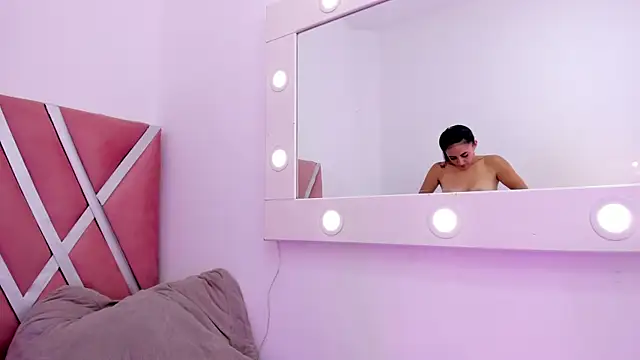 helenn_monroy1 - Helenn_monroy1's free webcam - UK Sex Cams