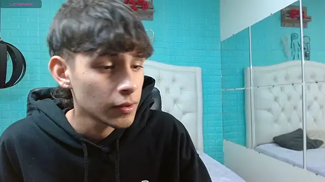 draxblade09 - DraxBlade09's free webcam - UK Sex Cams