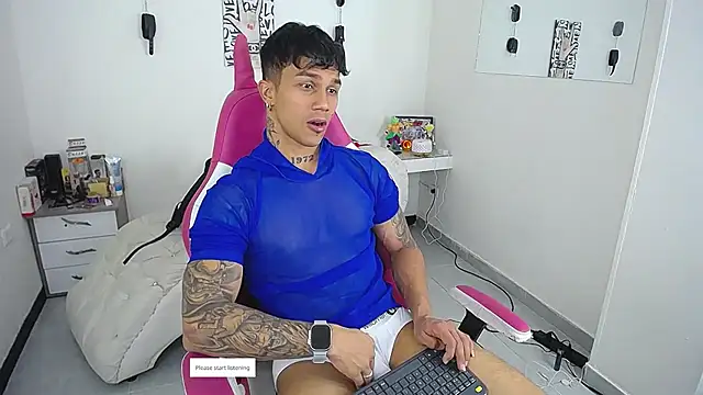 Leonard_Price webcam