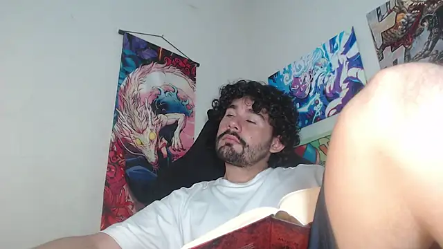 LuciferSantoryu webcam