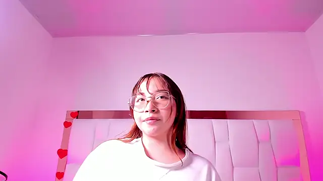 AliciaWhite_nt webcam