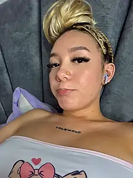 alaia_princess webcam