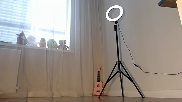 aiyumiprivate webcam