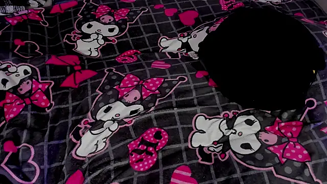 savyloly - SAVYLOLY's free webcam - UK Sex Cams