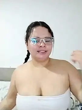 SamanthaStonee webcam