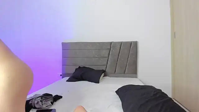 Soft_Temptationxx webcam