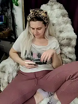 ScarletCallings_420 webcam