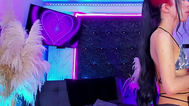 Queens_Wonders_Blonders