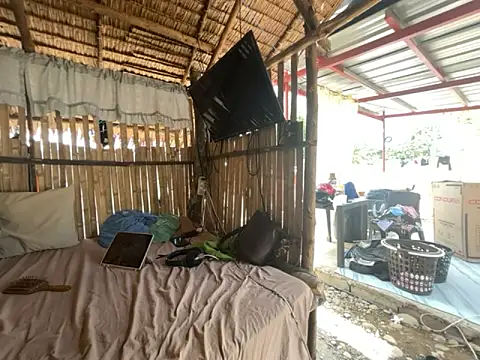 Juliet_official_pro webcam