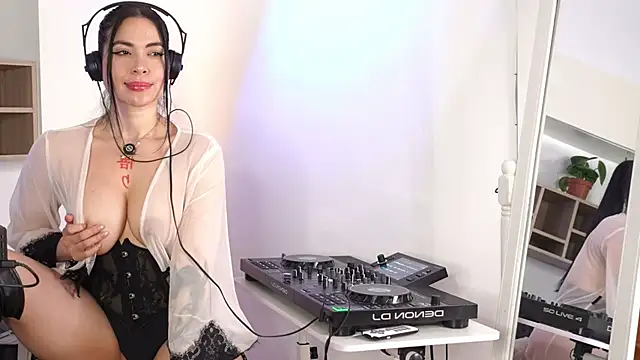 satyadj - SatyaDj's free webcam - UK Sex Cams