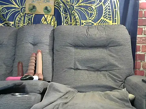 lovely_lola1111 webcam