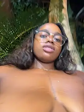 darle_volant's Live Sex Cam Show