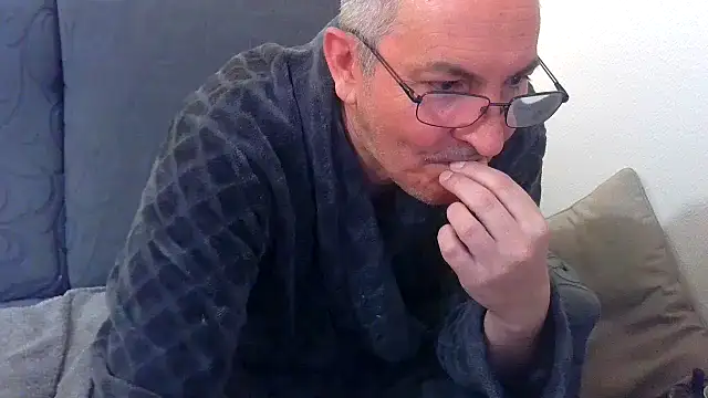 Emilie_squirt webcam