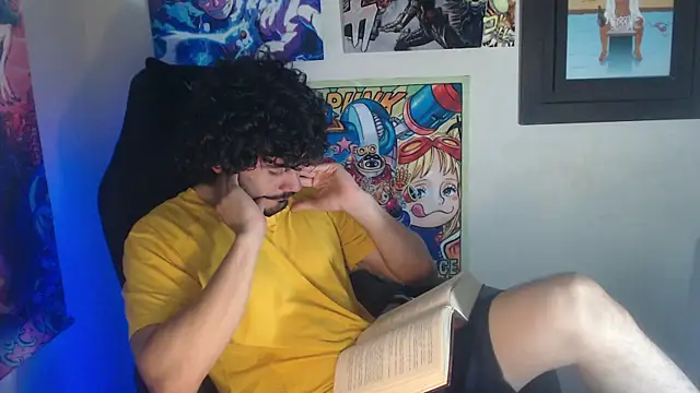 LuciferSantoryu webcam