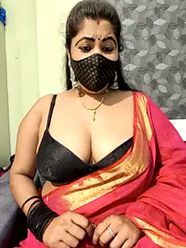 Webcam Model (Poly_bhabi) is live