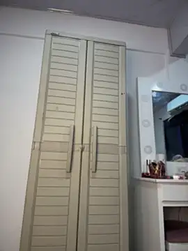 Sarahballiston_ webcam