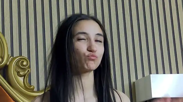 CarolinaBlair webcam