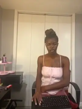 Webcam Model (wishwashhy22)  is live.Free join now!