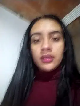 Webcam Model (cynliu)  is live.Free join now!