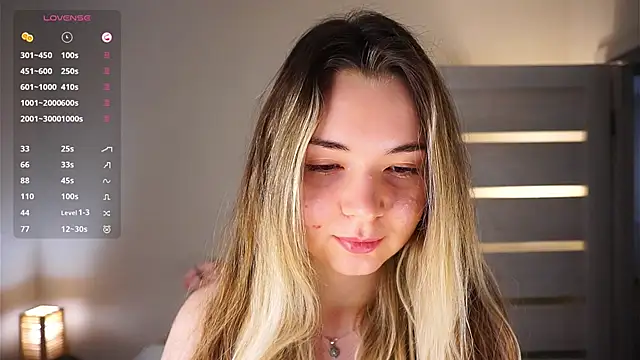 MarlinVarian Stripchat cam model