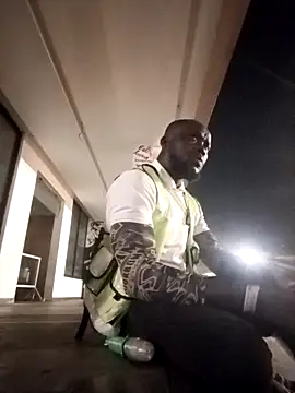 Landlordlandlord12 webcam